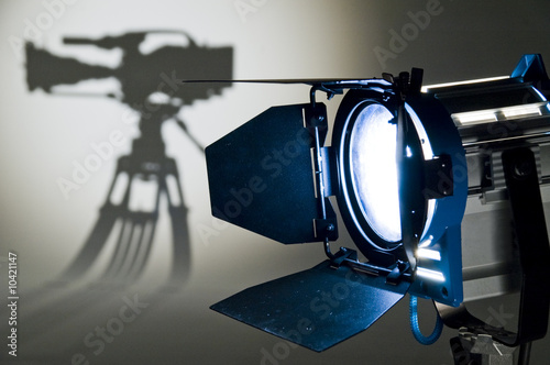 Searchlight and silhouette of the chamber.