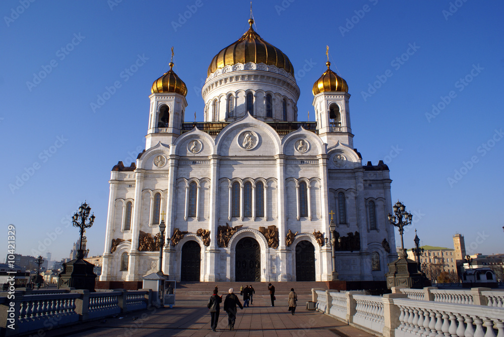 WAy to cathedral Crist Savior in Moscow