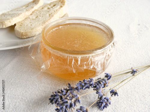 confiture de lavande, comme autrefois chez ma grand mère..