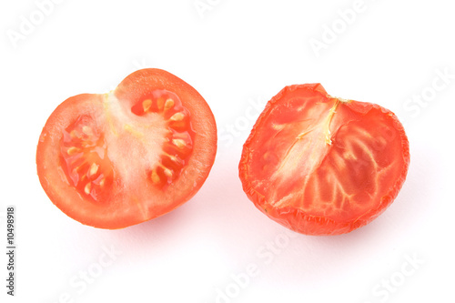 Fresh and aged tomatoes