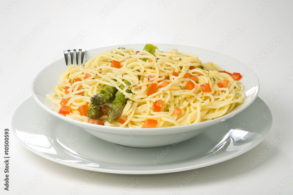 natural fresh spaghetti with tomato sauce and asparagus natural fresh spaghetti with tomato sauce and asparagus
