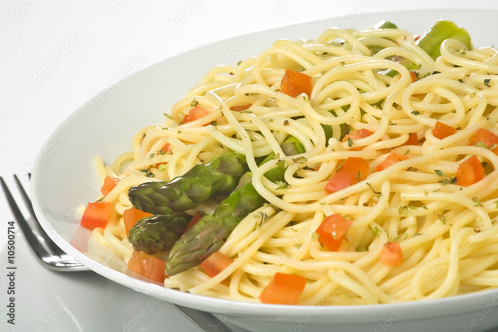 natural fresh spaghetti with tomato sauce and asparagus natural fresh spaghetti with tomato sauce and asparagus