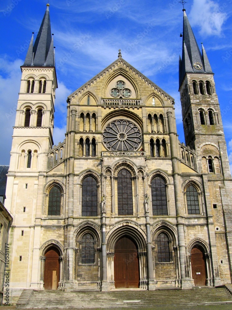 façade de la cathedrale de reims