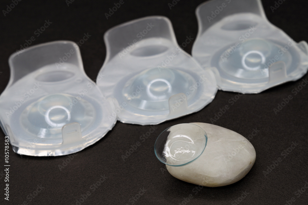 Contact lenses