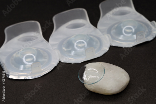 Obraz na płótnie Contact lenses w salonie