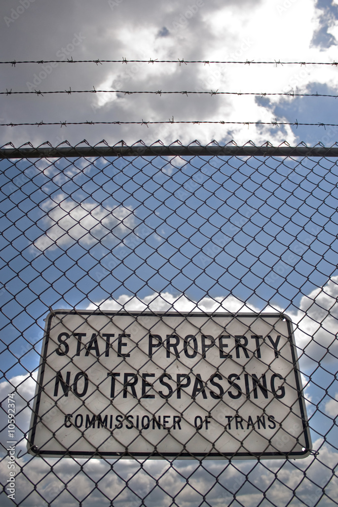 Fototapeta premium No Trespassing Sign
