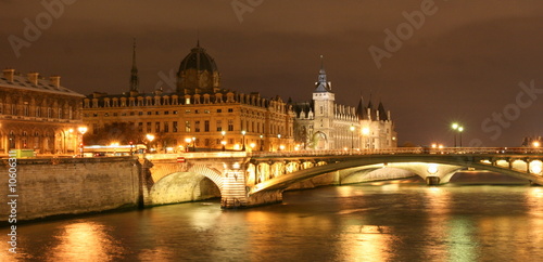 Photography paris la nuit
