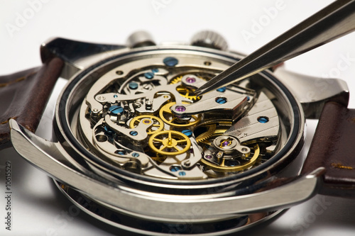 Modern Watch Repair #10615529