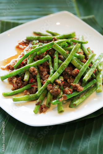 Asian style stir-fried string beans with beef