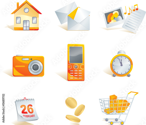 Icon set - web, commerce and electronics items.