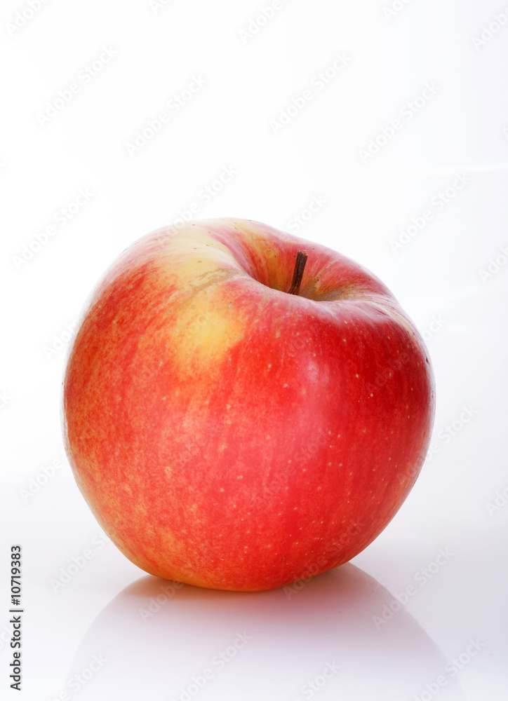 red apple red apple