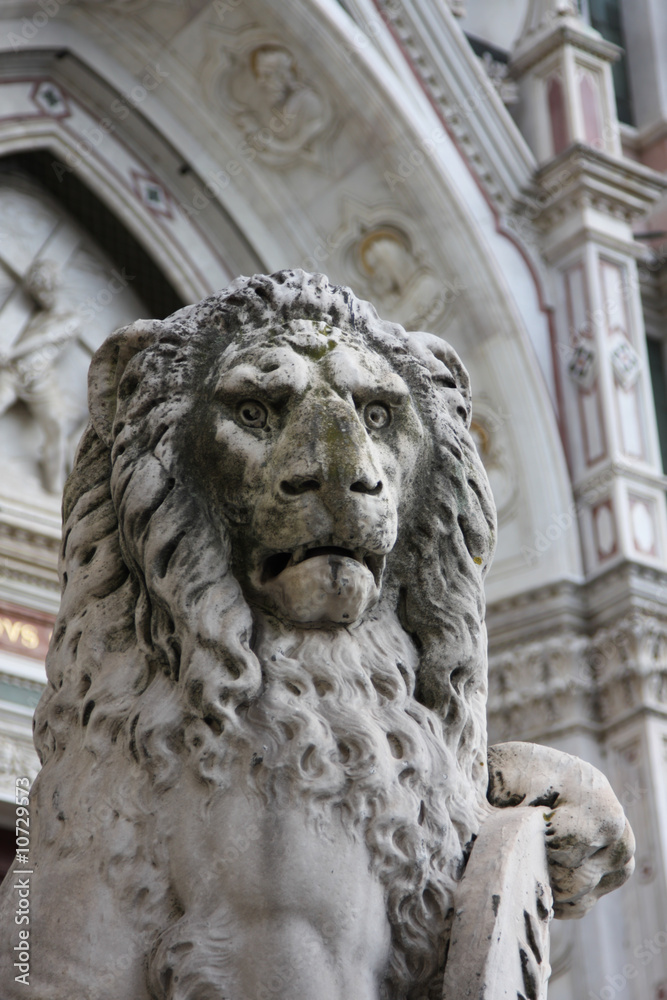 Old lion sculpture