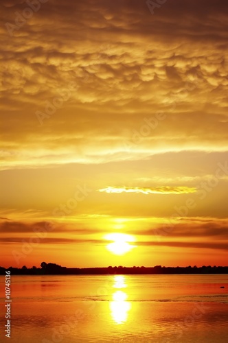 orange sundown © Goodwyn