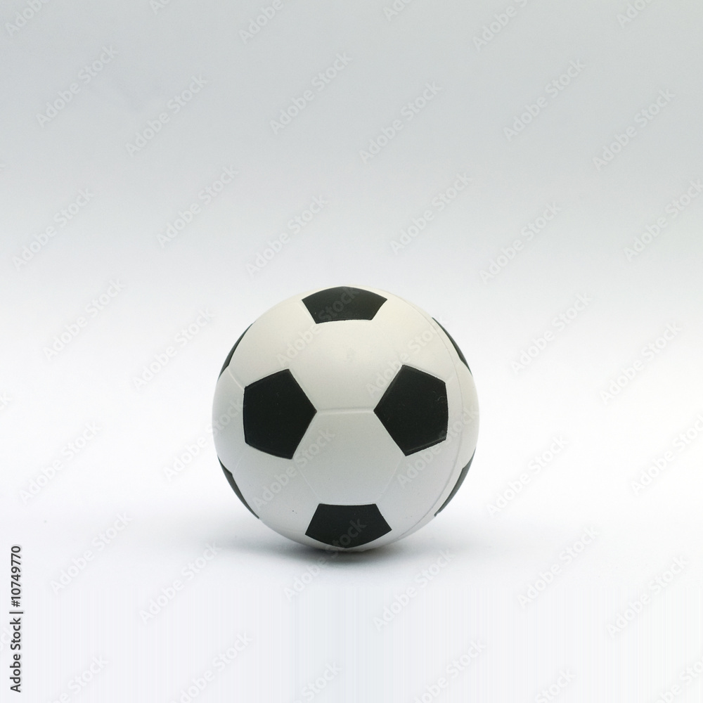Kleiner Fußball, isoliert, Classic  (2)
