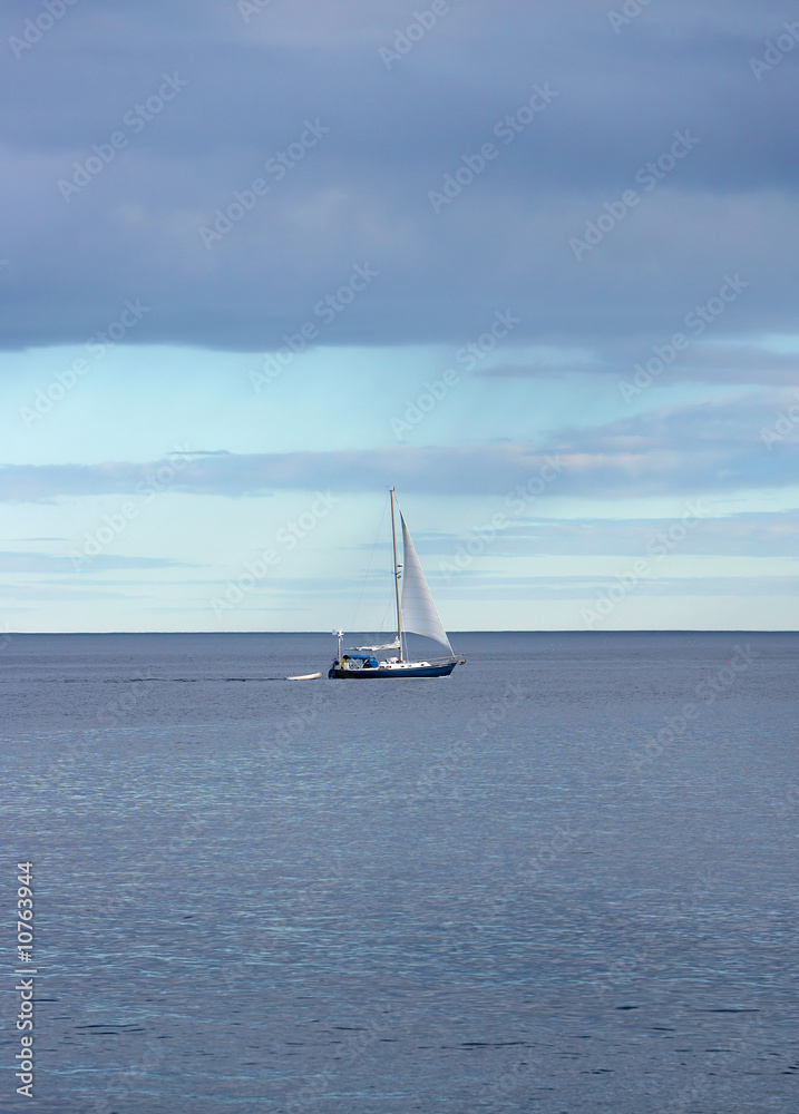 Obraz premium sailboat in the ocean