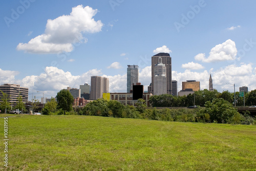Hartford City Skyline © ArenaCreative