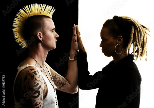 Photo Man with Mohawk and Woman with Dreadlocks