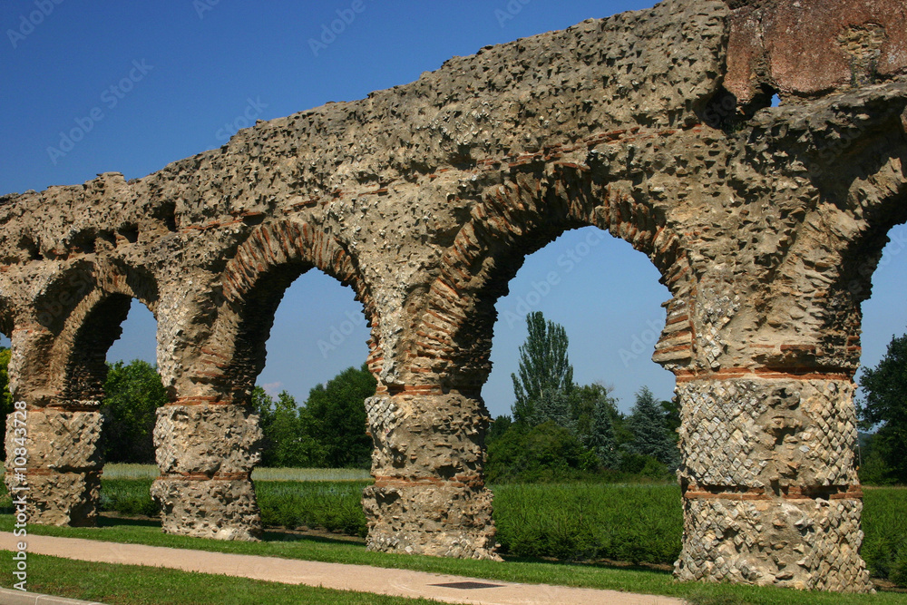 Chaponost - Aqueduc Romain du Gier
