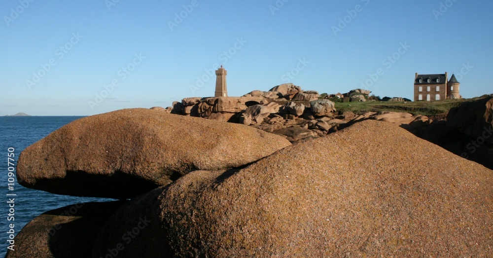 Obraz premium phare, bretagne, perros,ploumanach,granit,rose