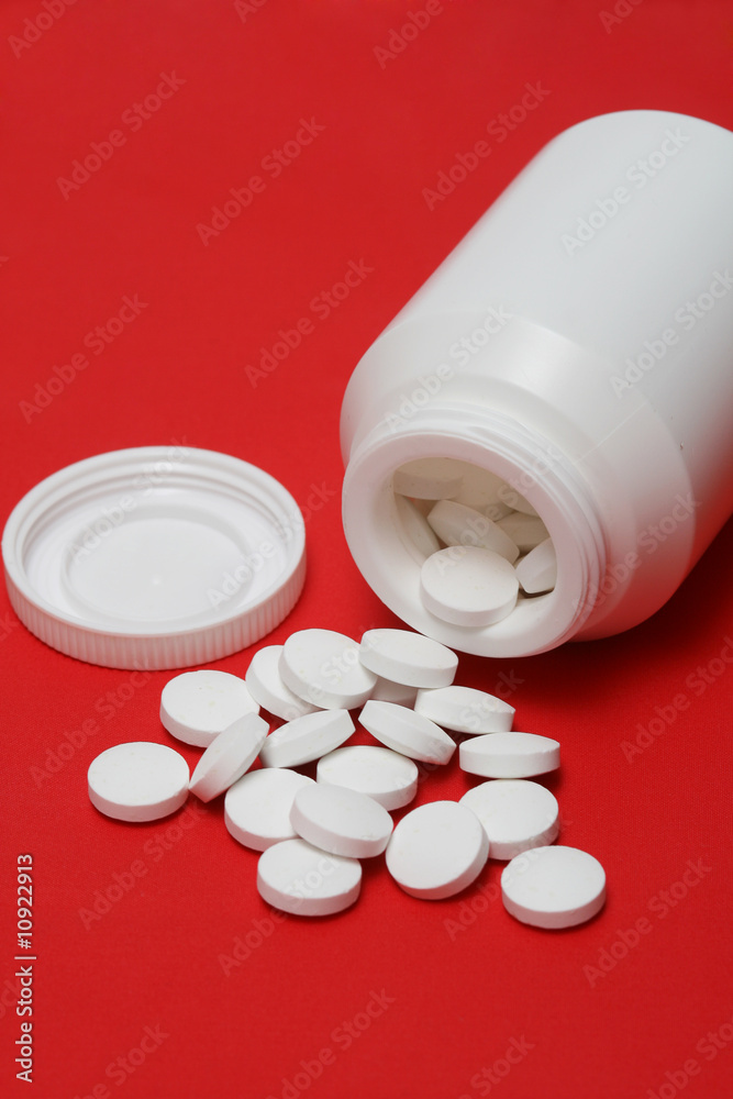 open pill bottle open pill bottle