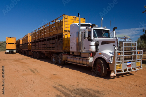 Australischer Road Train photo