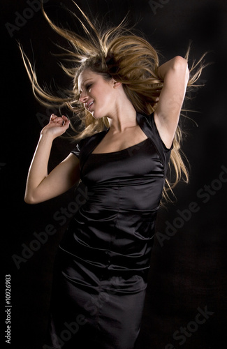woman dancing