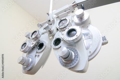 Device to the sight-testing