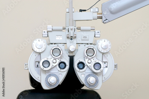Device to the sight-testing