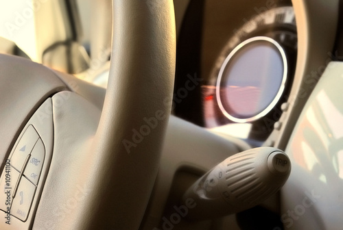 interieur blanc d'auto photo