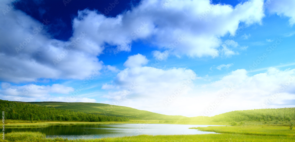 Obraz premium north mountain lake