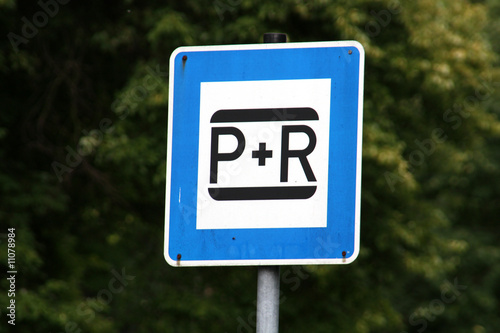 Obraz na płótnie P + R w salonie