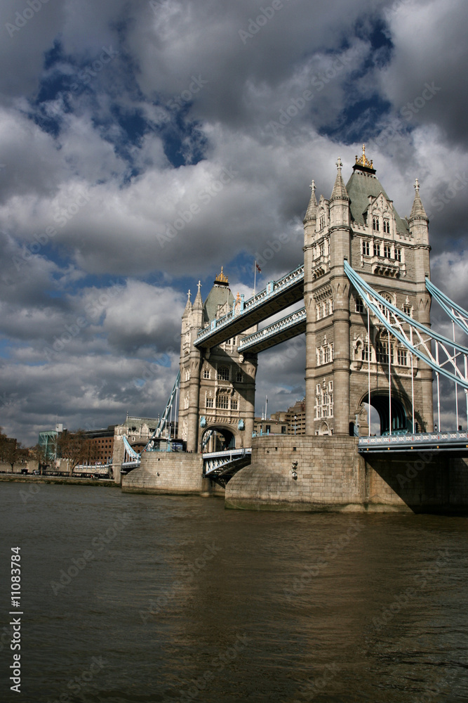 Obraz premium Tower Bridge in London