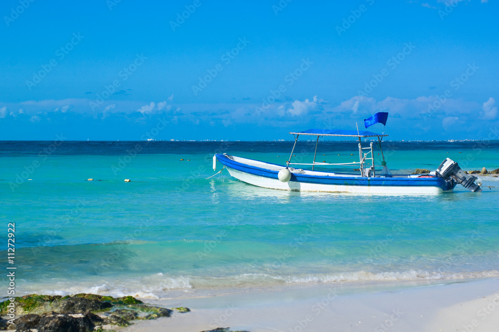 Obraz premium vacations boat