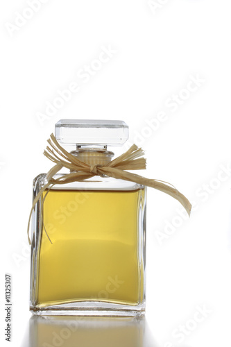 Crystal glass Perfume Bottle