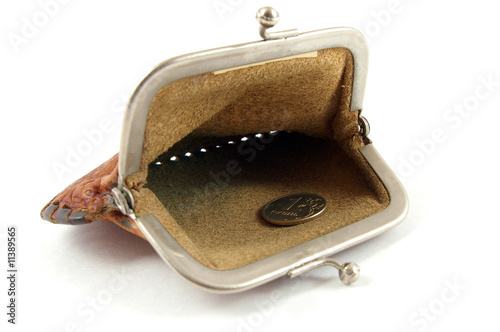 Empty purse and 1 ruble.