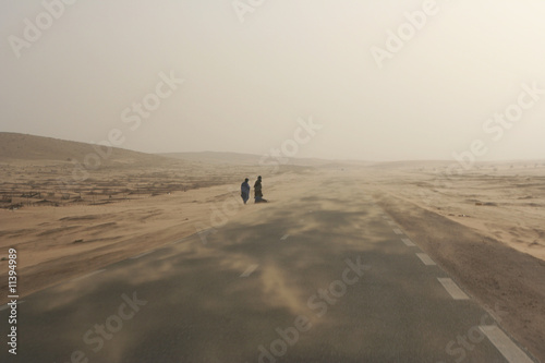 Personen an der Strasse nach Nouakchott - Mauretanien