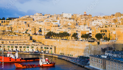 Fototapeta Naklejka Na Ścianę i Meble -  Valletta Malta Waterfront Buildings