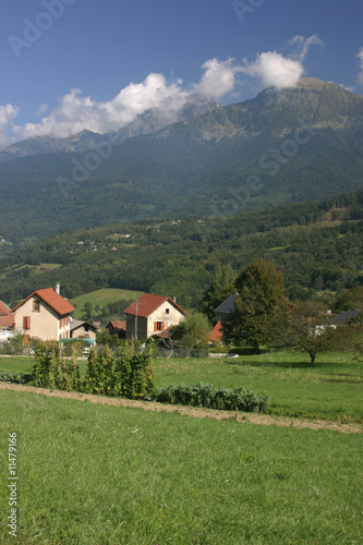 Village de montagne dans Belledonne © Pierre-Jean DURIEU