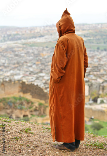 muslim man in traditional Moroccan clothing