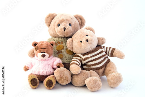 Toy bears sitting embrace