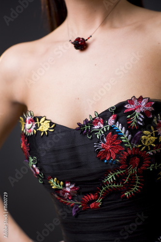 Dress with flower emroidery