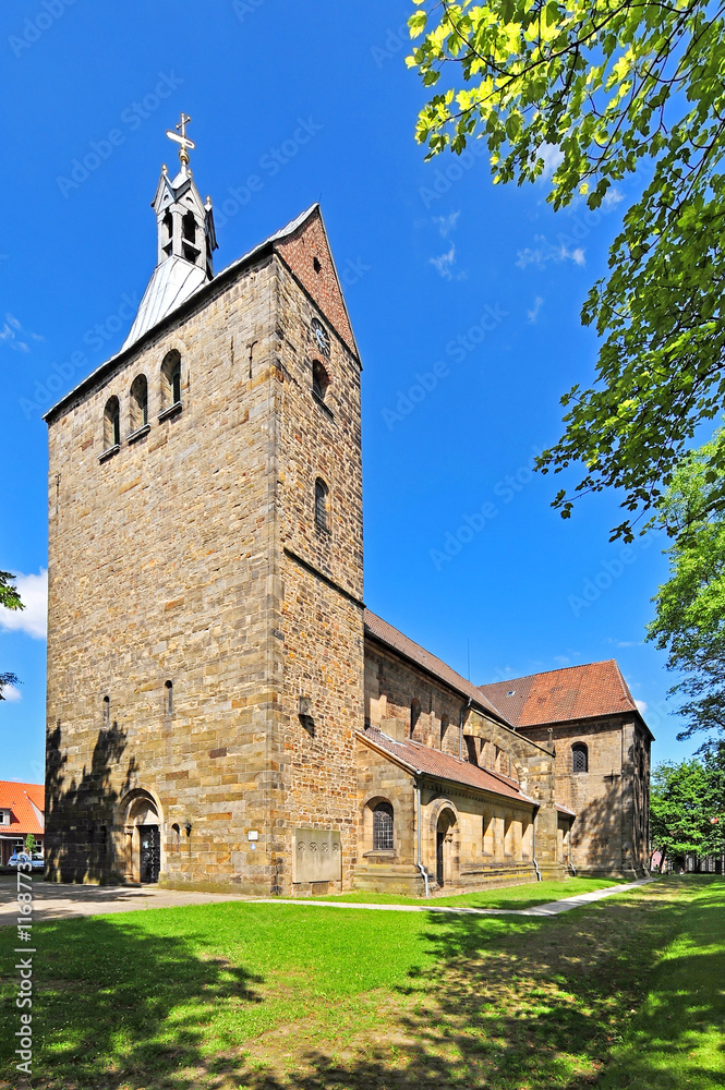 Wunstorf, Romanische Stiftskirche, St. Cosmas, Damian