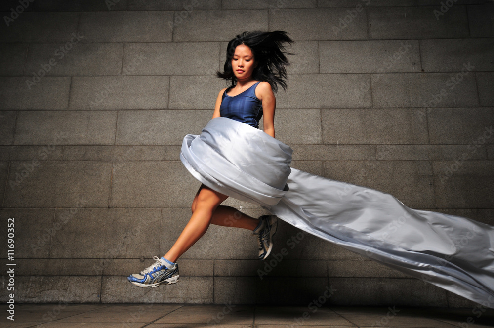 Naklejka premium Fabric Dance
