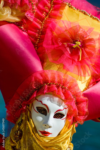 Fototapeta Naklejka Na Ścianę i Meble -  Venice carnival costume mask