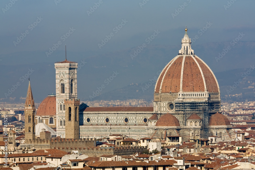 Fototapeta premium The Basilica di Santa Maria del Fiore - Florence, Italy
