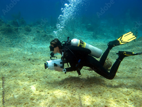 Underwater Vidiographer