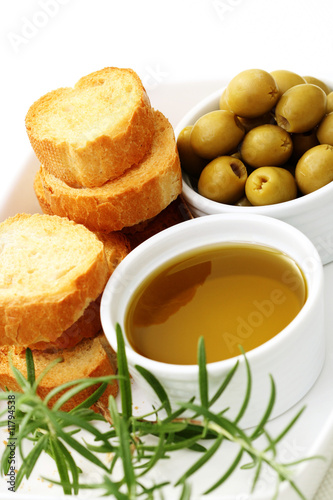 baguette and olive oil