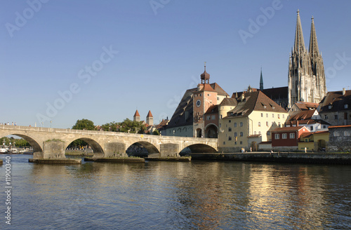 Regensburg und steinerne Brücke über die Donau
