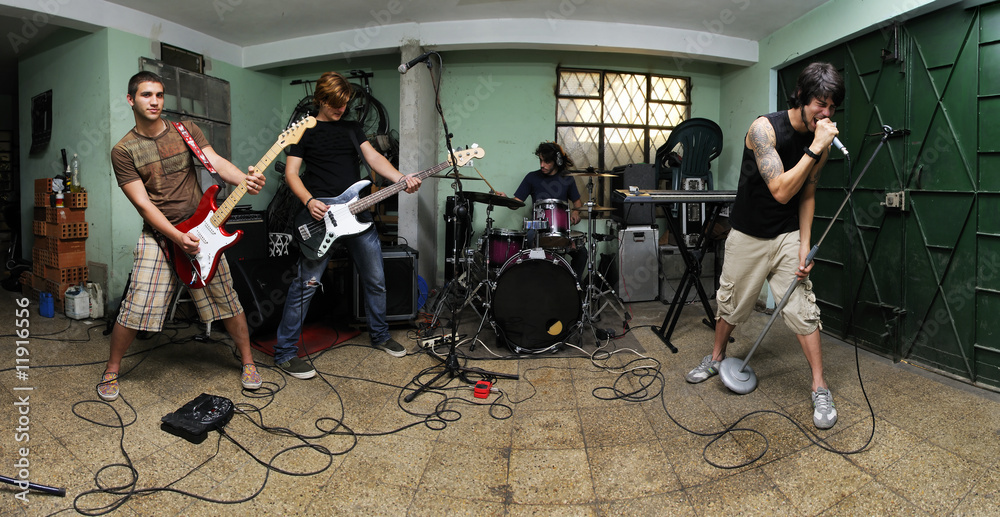 Rock band on garage