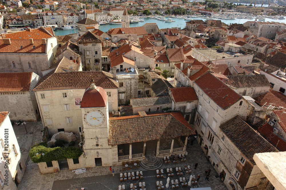 Fototapeta premium Altstadt von Trogir mit Domplatz